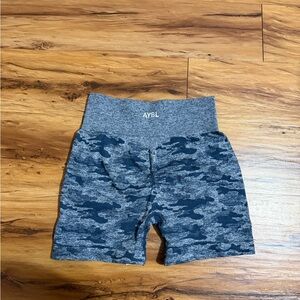 AYBL Heathered Gray and Navy Workout Top
